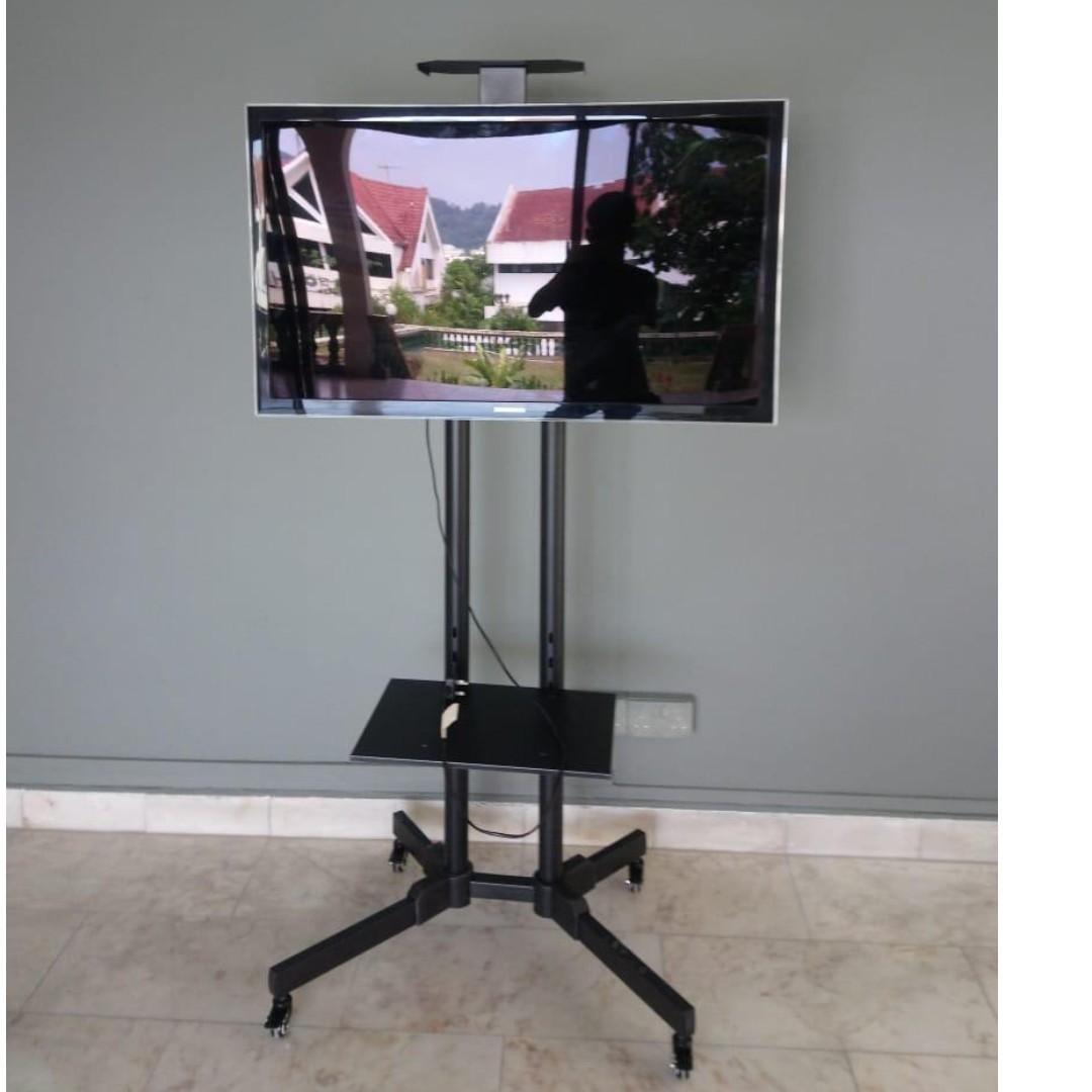tv_stand_with_wheels__1500d910b_tv_mobile_cart_tv_stand_for_tv_to_47_9856_7355_1575531047_cf34d73e0_progressive